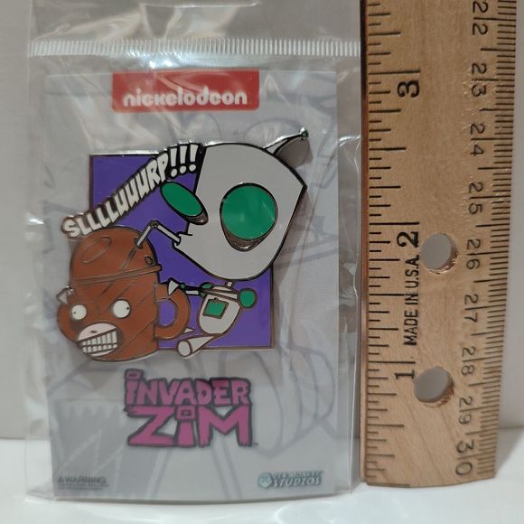 Invader Zim Slurping Gir Enamel Pin Official Nickelodeon Collectible Badge - Picture 3 of 3